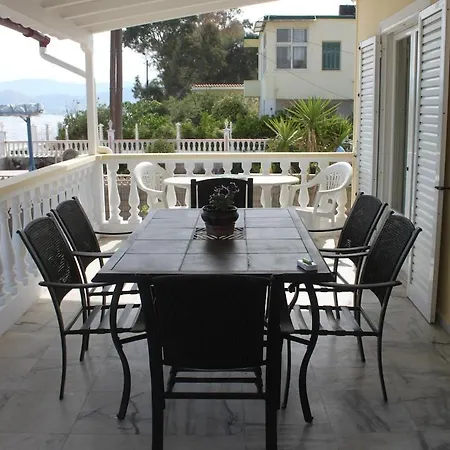 House By The Sea * Ναύπλιο